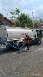 Droping Air Bersih Dari PMI Kabupaten Gunungkidul